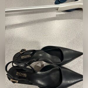 Michael Kors Women's Luna Slingback Kitten-Heel Pumps Black Size 8.5 New In Box